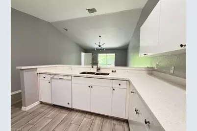 715 SE 24th Ave #715, Cape Coral, FL 33990 - Photo 4