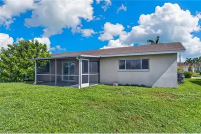1418 SE 23rd Ter, Cape Coral, FL 33990 - Photo 20