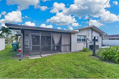 1306 SE 40th Ter, Cape Coral, FL 33904 - Photo 30