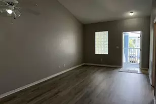 8424 Bernwood Cove Loop, Fort Myers, FL 33966 - Photo 2