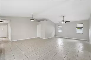 524 SE 8th Pl, Cape Coral, FL 33990 - Photo 24