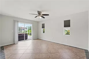 524 SE 8th Pl, Cape Coral, FL 33990 - Photo 16