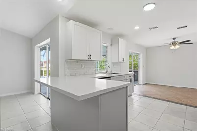 524 SE 8th Pl, Cape Coral, FL 33990 - Photo 18