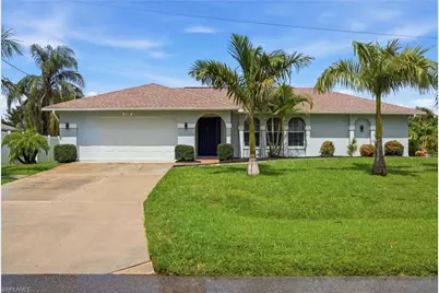 524 SE 8th Pl, Cape Coral, FL 33990 - Photo 1