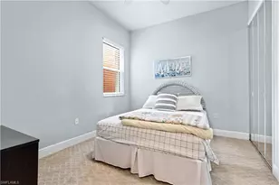198 Shadroe Cove Cir, Cape Coral, FL 33991 - Photo 26