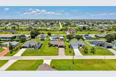 1401 NW 10th Ter, Cape Coral, FL 33993 - Photo 2