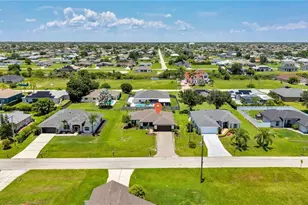 1401 NW 10th Terrace, Cape Coral, FL 33993 - Photo 2