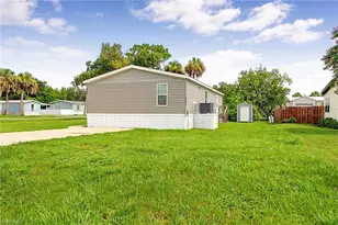 2471 Brownell Ct, North Fort Myers, FL 33917 - Photo 32