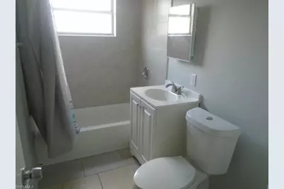 330 Ottumwa Ave, Fort Myers, FL 33905 - Photo 6