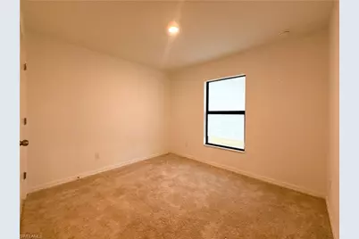 3010 NE 6th Pl, Cape Coral, FL 33909 - Photo 14