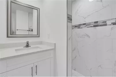 310 NE 9th Ter, Cape Coral, FL 33909 - Photo 16