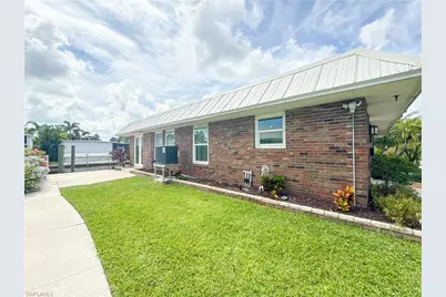 2846 Arbutus St #C2, Naples, FL 34112 - Photo 24