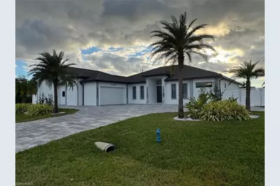 2044 NE 5th St, Cape Coral, FL 33909 - Photo 1