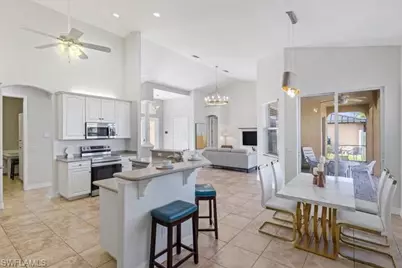 2111 SW 51st St, Cape Coral, FL 33914 - Photo 4