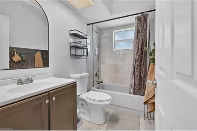 330 NE 24th Ave, Cape Coral, FL 33909 - Photo 10
