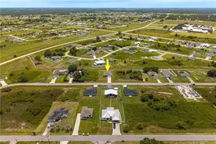 8043 Mangrove Cir, Labelle, FL 33935 - Photo 28