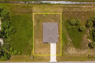 8043 Mangrove Cir, Labelle, FL 33935 - Photo 26