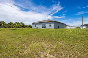 8043 Mangrove Cir, Labelle, FL 33935 - Photo 20