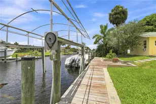 902 El Dorado Pkwy E, Cape Coral, FL 33904 - Photo 26