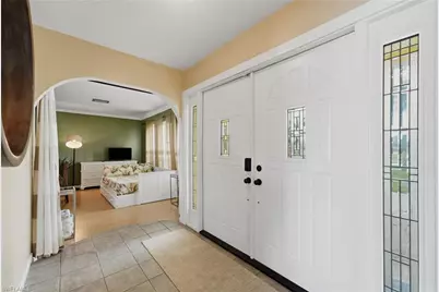 902 El Dorado Pkwy E, Cape Coral, FL 33904 - Photo 4