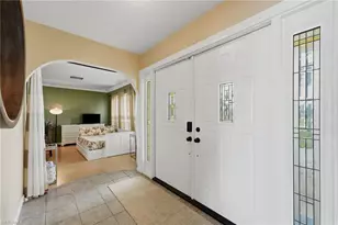902 El Dorado Pkwy E, Cape Coral, FL 33904 - Photo 4