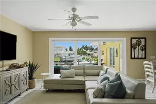 902 El Dorado Pkwy E, Cape Coral, FL 33904 - Photo 6