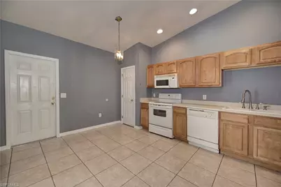 4402 Douglas Ln, Lehigh Acres, FL 33973 - Photo 4