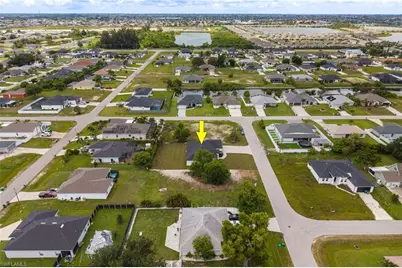 608 NW 3rd Ln, Cape Coral, FL 33993 - Photo 32