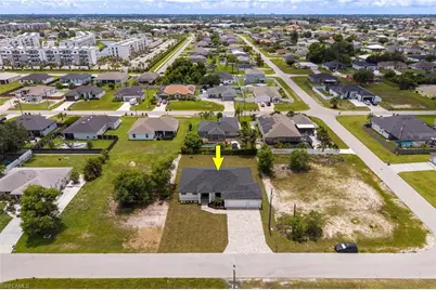 608 NW 3rd Ln, Cape Coral, FL 33993 - Photo 30