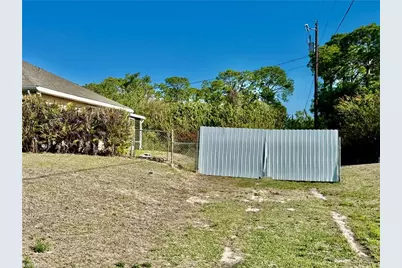 103 E 11th St, Lehigh Acres, FL 33972 - Photo 34