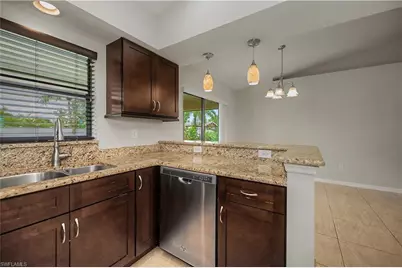 20 NE 20th Ave, Cape Coral, FL 33909 - Photo 16