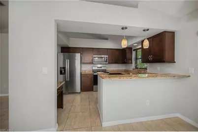 20 NE 20th Ave, Cape Coral, FL 33909 - Photo 12