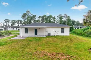 851 Calumet St E, Lehigh Acres, FL 33974 - Photo 6