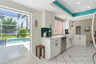 3809 SE 10th Ave, Cape Coral, FL 33904 - Photo 12