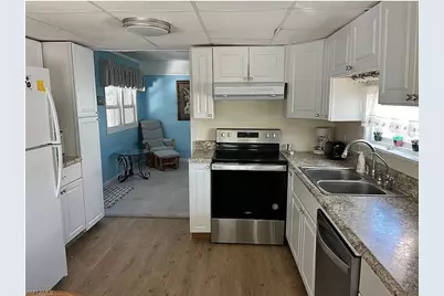 5558 Palm Beach Blvd #54, Fort Myers, FL 33905 - Photo 4