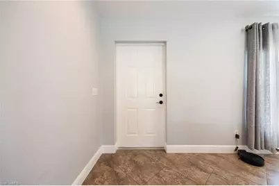 1103 SW 18th Ave, Cape Coral, FL 33991 - Photo 4