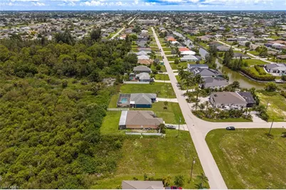 1103 SW 18th Ave, Cape Coral, FL 33991 - Photo 42