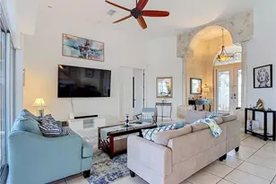 4924 SW 17th Ave, Cape Coral, FL 33914 - Photo 4