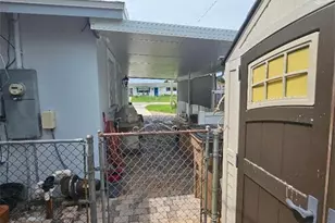 1412 Kimdale St E, Lehigh Acres, FL 33936 - Photo 18