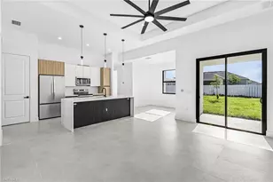 707 NW 7th Pl, Cape Coral, FL 33993 - Photo 6