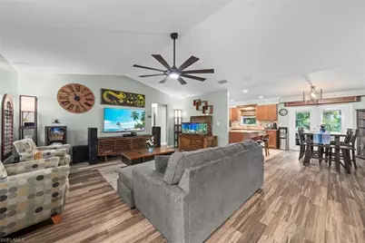 519 NW 26th Pl, Cape Coral, FL 33993 - Photo 8
