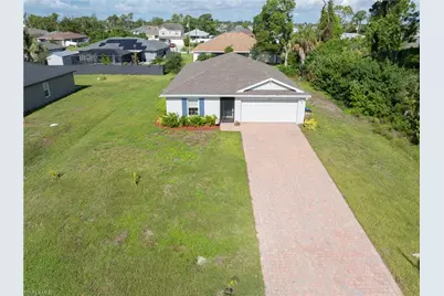 3730 NE 16th Ave, Cape Coral, FL 33909 - Photo 2