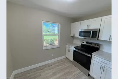 1740 Pine Valley Dr #115, Fort Myers, FL 33907 - Photo 10