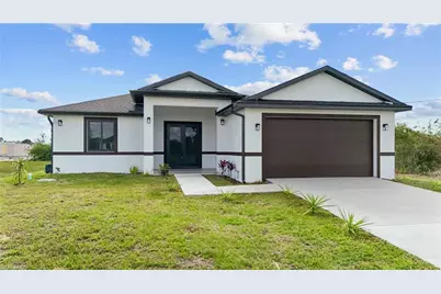 8033 Oakleaf Cir, Labelle, FL 33935 - Photo 2