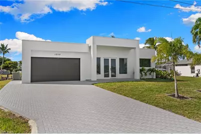 1030 NW 39th Ave, Cape Coral, FL 33993 - Photo 2