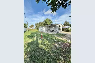 26646 Token Ct, Bonita Springs, FL 34135 - Photo 2