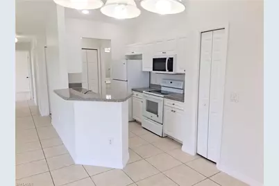 4618 24th St SW, Lehigh Acres, FL 33973 - Photo 4