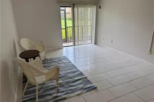 12481 McGregor Blvd, Fort Myers, FL 33919 - Photo 14