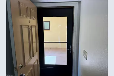 12481 McGregor Blvd #1, Fort Myers, FL 33919 - Photo 6