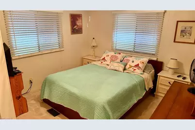 206 Brandywine Ln, North Fort Myers, FL 33917 - Photo 12